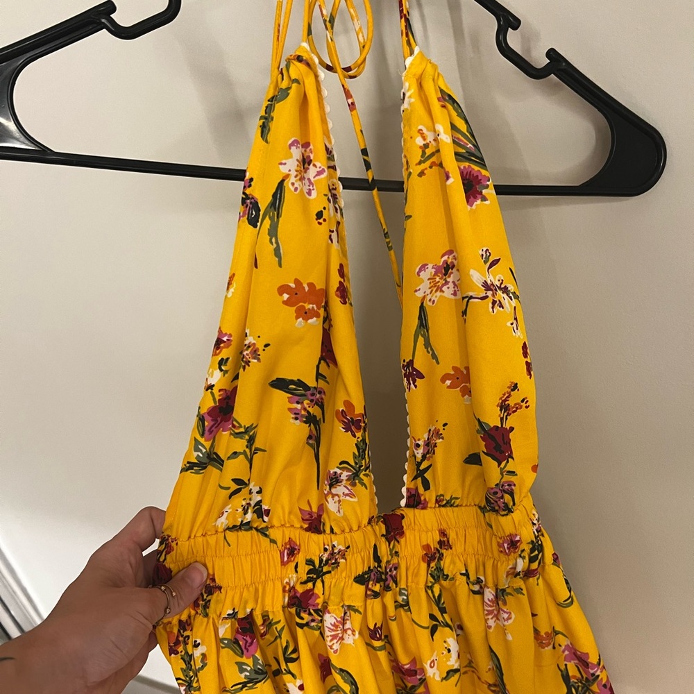 Long, floral, open back dress - Picture 2 of 2